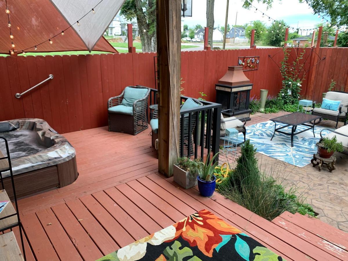 Vacation Home 5 Mins To Down Town 2 Bedrooms 2 Baths Garden Area Hot Tub Nashville Buitenkant foto